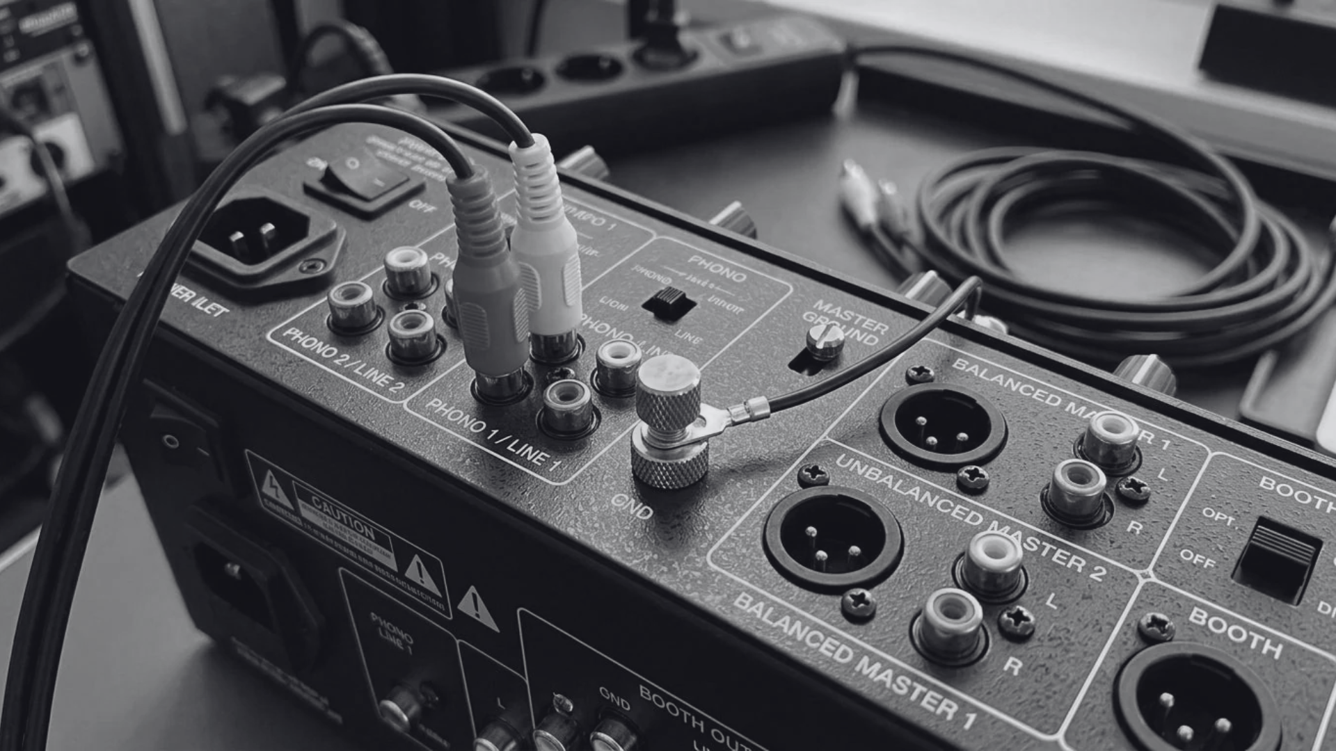 How to Connect Turntables to a DJ Mixer (Phono, Ground & DVS)