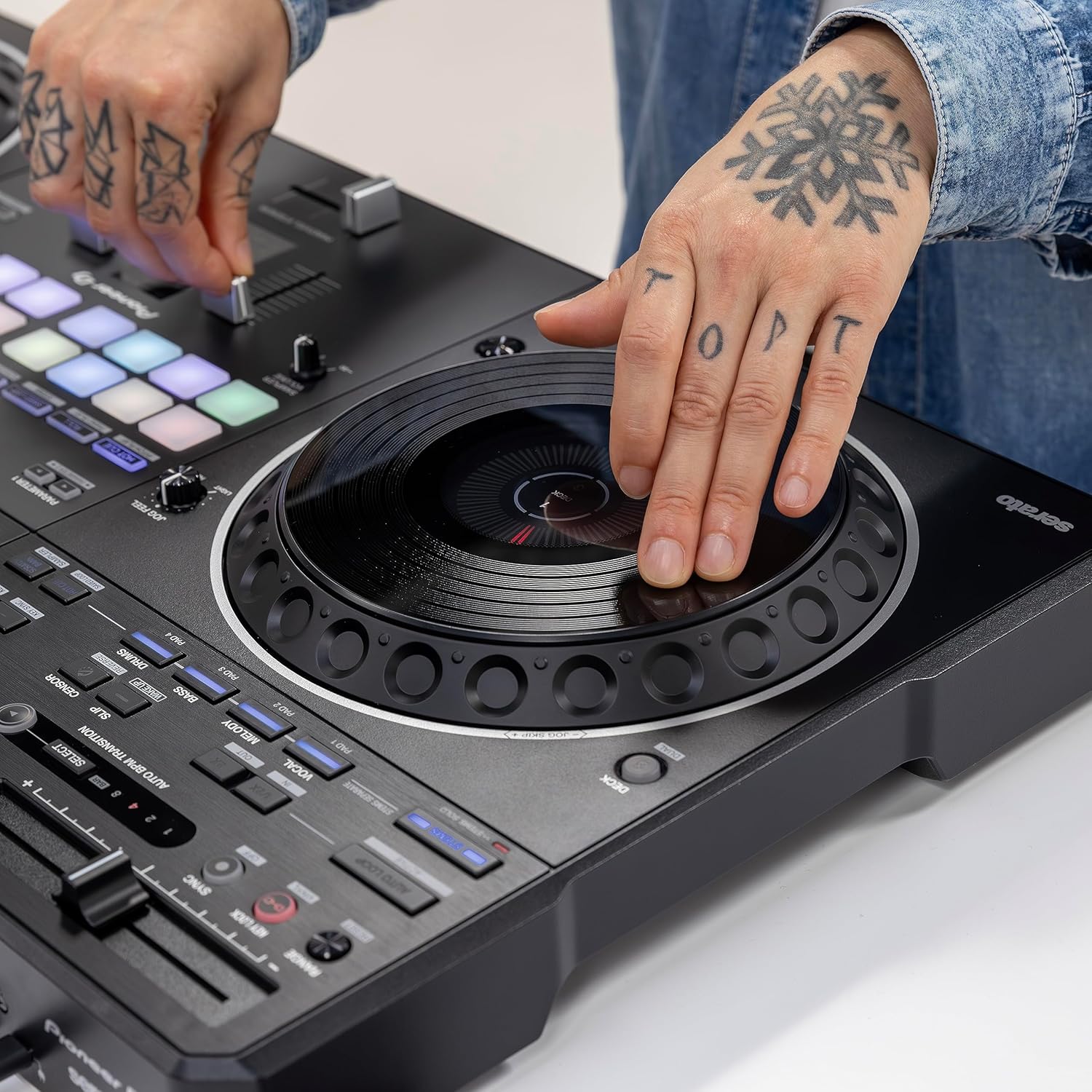 Pioneer DJ DDJ-REV5 4-Deck DJ Controller for Serato & rekordbox