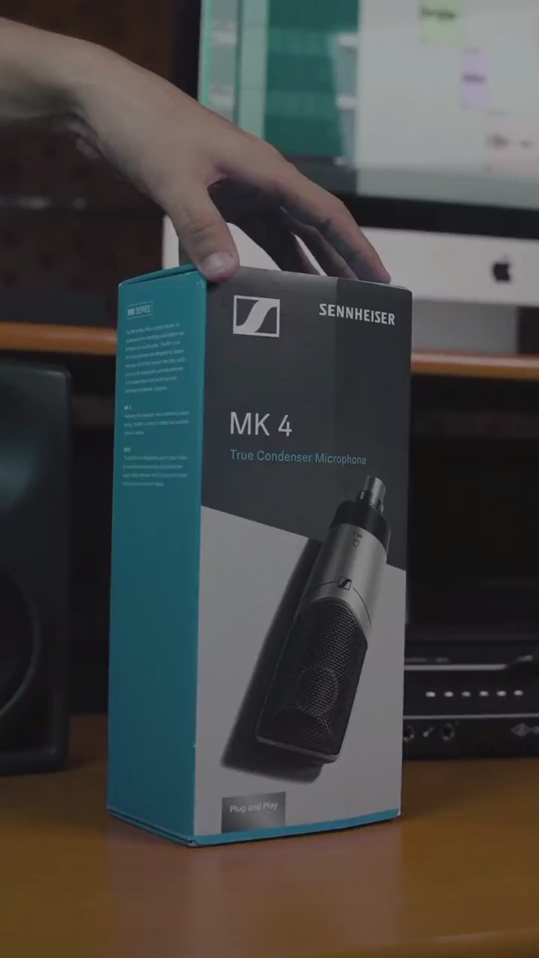 Sennheiser MK 4 / MK 8 condenser microphones